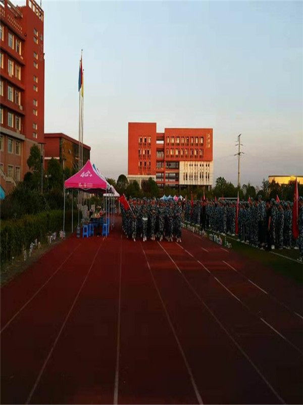 1567650456884405.jpg